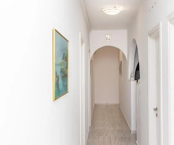 Гостевой дом Annamaria Pansion Naxos City