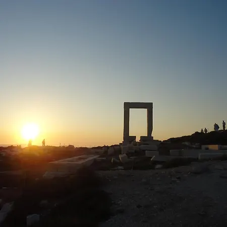 Annamaria Pansion Affittacamere Naxos City