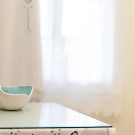 Annamaria Pansion Naxos City