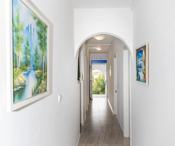 Guest house Annamaria Pansion 3*