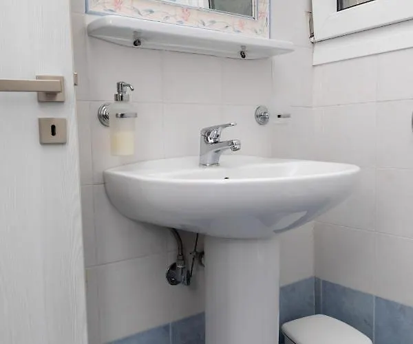 Annamaria Pansion Guest house